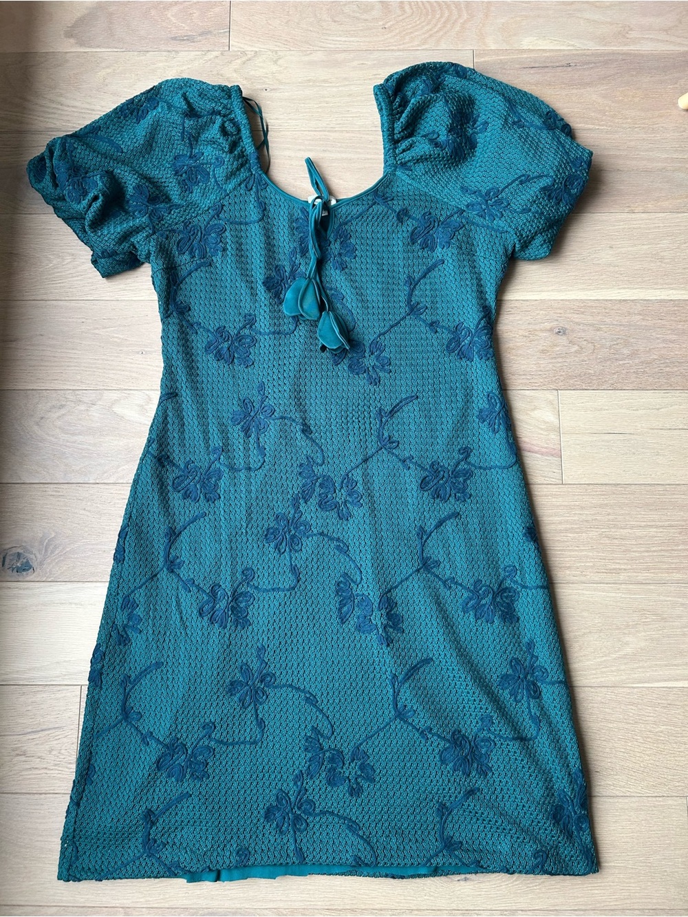 Adelyn Rea embroidered Floral Puff-Sleeve Women's Dress